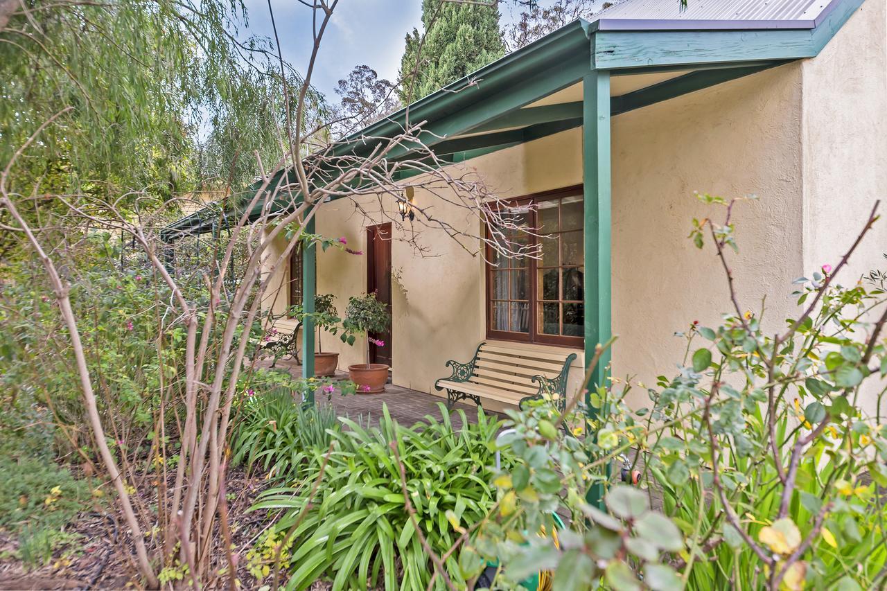 คันทรีเพลเชอร์เบดแอนด์เบรคฟาส Bed & Breakfast Angaston ภายนอก รูปภาพ